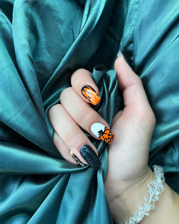 Halloween BIAB nagels (nail art)